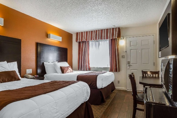 Rodeway Inn Wine Country Main image